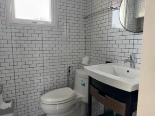 3 bed Luxury Beachfront Condo with pool access — photo 3